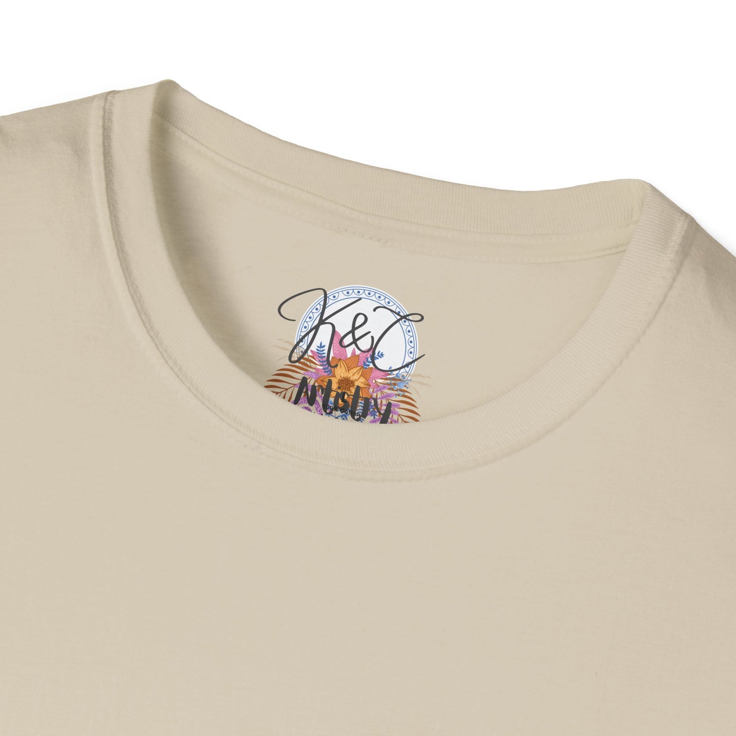 Empowering Floral T-Shirt - "She Knew She Could" Inspirational Tee, Motivational Gift for Women, Casual Wear, Self-Love Shirt, Positive